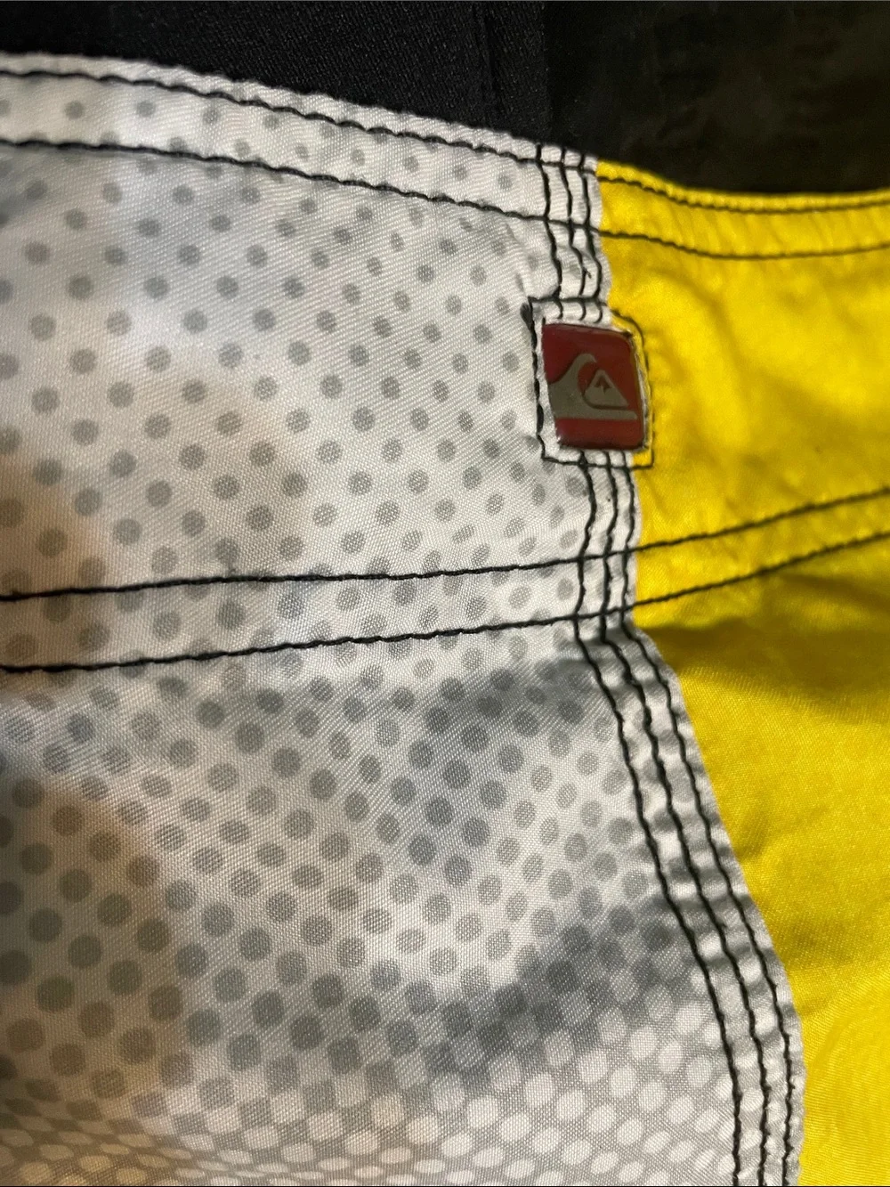 Men's Quiksilver Cypher Series Board Shorts Size 34 Yellow Green Surf Swim Trunk